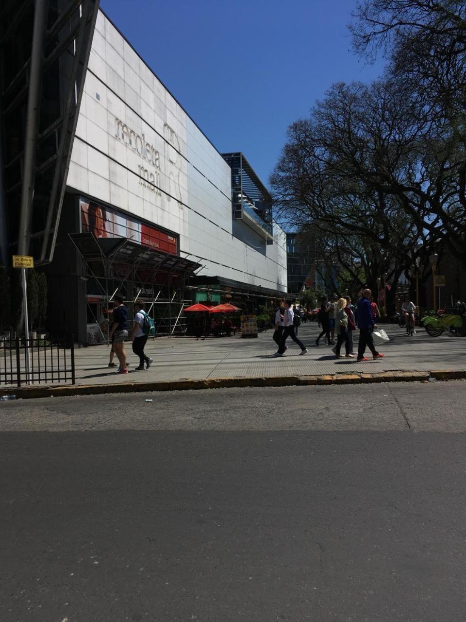 Estudio Moderno En Recoleta Excelente Ubicacion Buenos Aires Bagian luar foto